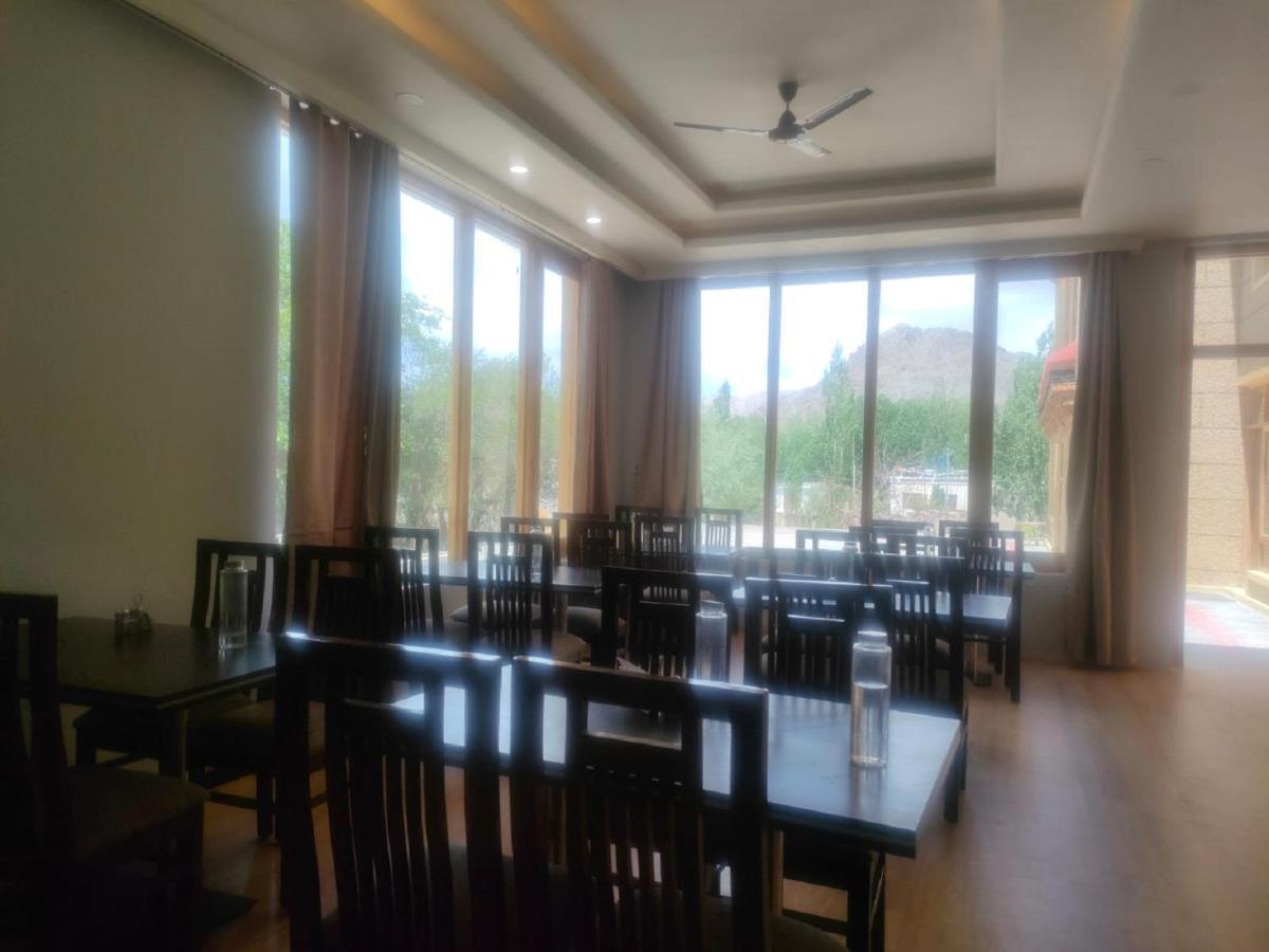 Hotel Alpine Ladakh Leh Dış mekan fotoğraf