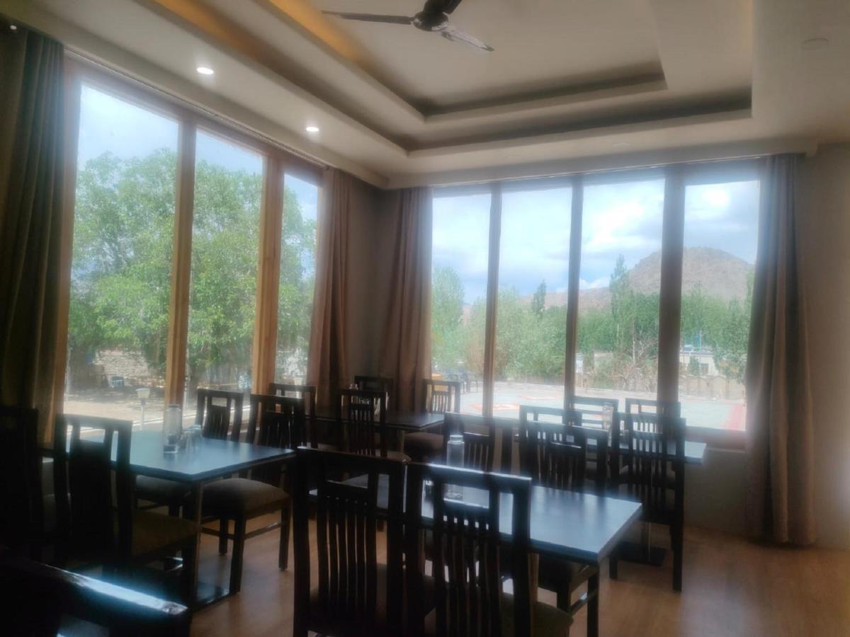 Hotel Alpine Ladakh Leh Dış mekan fotoğraf